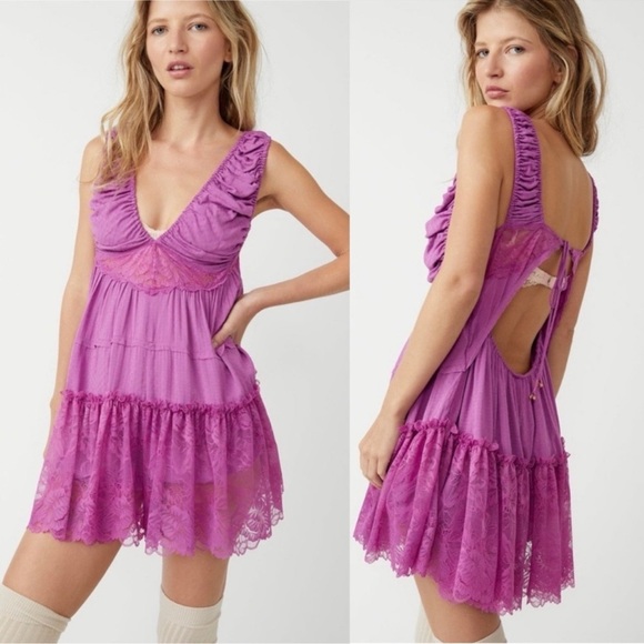 Free People Spring Fling Romantic Lacey Boho Radiant Orchid Romper Sz Medium NWT - Picture 2 of 11